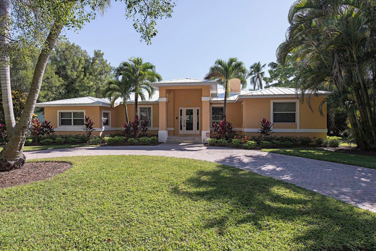The Coquina Beach Cottage (SOLD!)
